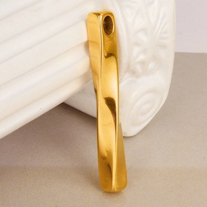 Golden twisted bar pendant in 304 stainless steel with smooth polished finish for DIY necklaces