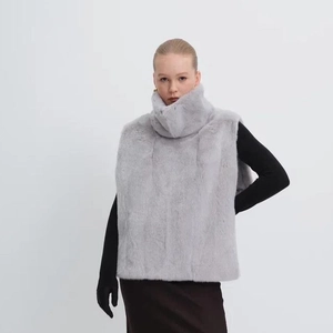 Chaleco de piel sintética gris para mujer con cuello alto y diseño de felpa sin mangas
