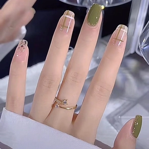 Square Round Press On Nails Olive Green Plaid French Style Glitter Sequins Glossy Finish Wearable Fake Nails