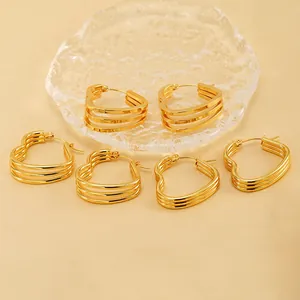 Minimalist Stainless Steel Heart Hoop Earrings For Women 18K Gold Plated Geometric U-Shaped Hoop Earrings Jewelry Gift