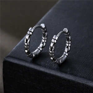 Retro silver link chain relief earrings in durable titanium steel for men and women
