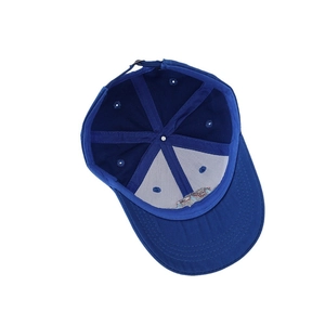 Navy blue kids baseball cap with six-panel cotton structure and internal sweatband detail