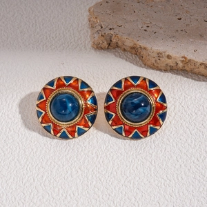 Retro geometric flower round resin earrings in gold and blue with enamel finish