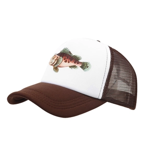 Braune Trucker-Mütze mit Fischmotiv und atmungsaktivem Mesh für den sommerlichen Sonnenschutz