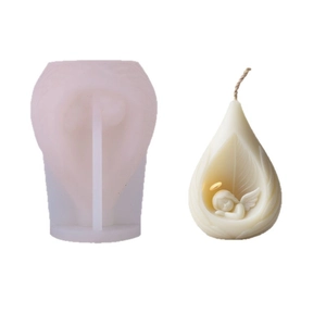 Moule en silicone pour bougie ange endormi avec des détails d'ailes en plumes