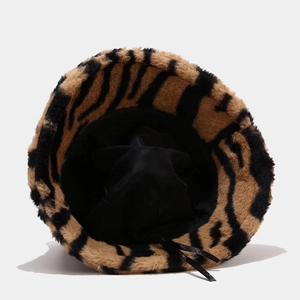 Chapeau bob épais en peluche avec rayures de tigre marron et fausse fourrure chaude