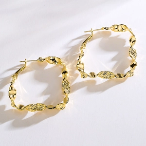 Geometric Wave Twisted Square Earrings Copper Plated 18K Gold Niche Fashion Jewelry For Women