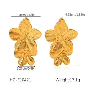 Detailed size specifications for gold double-layer flower earrings, 4.63cm height