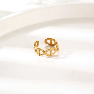Golden Chaine d'Ancre style ring with hammered texture and adjustable open band