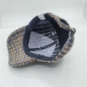 Unisex autumn winter plaid baseball cap in multicolor tweed with 100% polyester lining