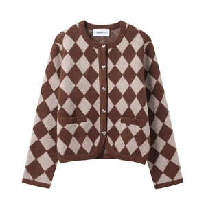 Women Vintage Argyle Knitted Cardigan Sweater Long Sleeve Round Neck Heart Shaped Buttons Preppy Style Outwear