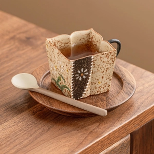 Ceramic Espresso Cup And Walnut Wood Saucer Hand Painted Daisy Gold Rim Square Lotus Tea Cup Vintage Style