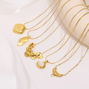 Geometric Pendant Necklace Stainless Steel 18K Gold Plated Minimalist Square Leaf Shape Elegant Jewelry For Women
