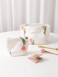 Tulip Embroidery Cosmetic Bag Textured Jacquard Fabric Portable Travel Makeup Storage Pouch For Women Elegant White