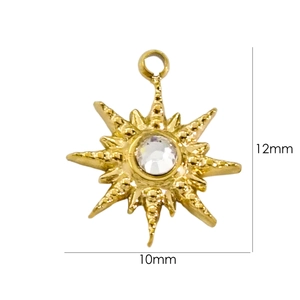 Polished 14K gold starburst pendant with clear zircon, size 12mm by 10mm detail