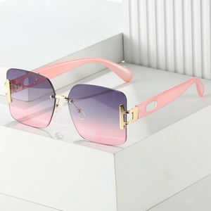 Square Rimless Sunglasses Metal Frame Gradient Lens UV400 Protection Fashion Oversized Shades For Women Men