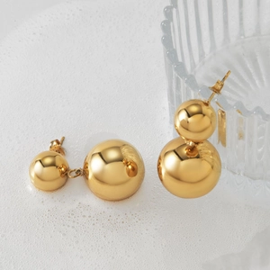 Boucles d'oreilles boules creuses 18mm en acier inoxydable doré au design minimaliste
