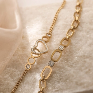 18K gold plated stainless steel heart bracelet and geometric necklace on stone