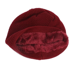 Winter thermal knit beanie in dark red with waffle texture and thick fleece lining
