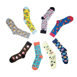 Chaussettes en coton à motifs amusants avec sushis, bière et avocat stylisés