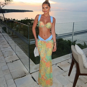 Women Sexy Contrast Print Halter Top And High Waist Maxi Skirt Set Bohemian Vacation Beachwear Outfit