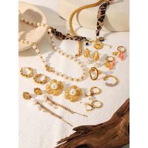 Fashion Jewelry Stainless Steel Gold Plated Artificial Pearl Rhinestone Tassel Earrings Twist Hoops Leopard Bracelet Geometric Rings