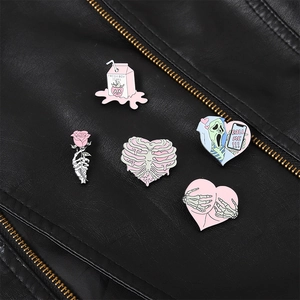 Punk Enamel Pin Alloy Brooch Heart Skull Rose Milk Box Fashion Badge Clothing Accessory Cool Gothic Style