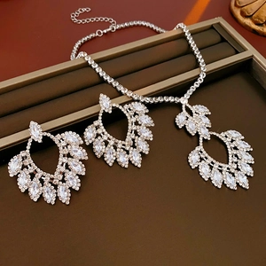 Luxurious silver teardrop marquise zircon necklace and earrings bridal jewelry set