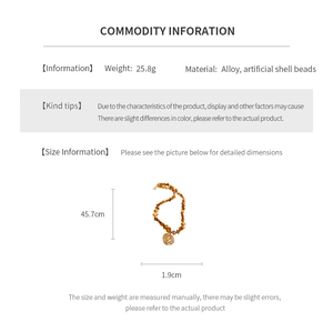 Detailed size chart for portrait diamond necklace with length 45.7cm and pendant width 1.9cm