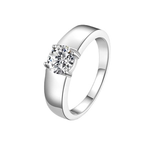 Minimalist s925 silver moissanite ring for men featuring a classic round-cut center stone