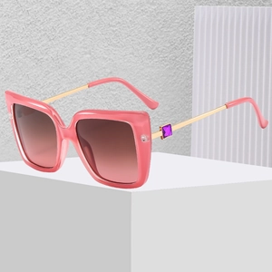 Women Oversized Square Sunglasses PC Metal Frame Gradient Lenses Crystal Rhinestone Hinge Retro UV Protection Eyewear