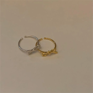 Elegant S925 sterling silver bow rings in gold and silver finish with adjustable open band
