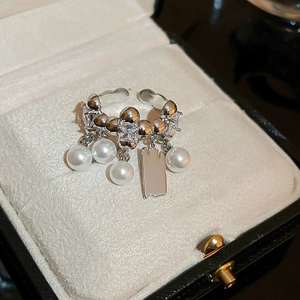 Silver square pearl zircon open ring with metallic tag in premium jewelry box