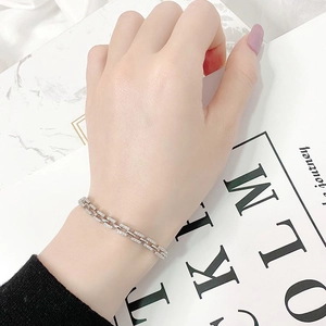 Elegant 925 sterling silver chain bracelet for women featuring micro-pave zircon stones