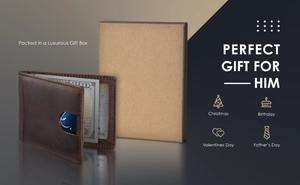 Slim carbon fiber texture wallet for men presented in a luxury gift box packaging