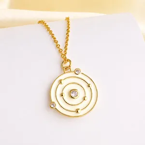 Detail view of heart necklace with dimensions 22x20mm and 45+5cm adjustable chain