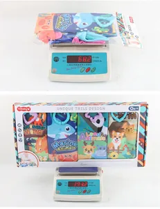 Weight detail showing a 68.2g single book and a 393.2g boxed set of baby soft cloth books