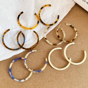 Vintage C-Shaped Hoop Earrings For Women Resin Marble Tortoise Shell Pattern With 925 Sterling Silver Earring Post