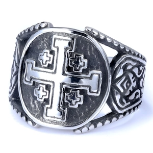 Polierter Lothringer Kreuz Ring aus Edelstahl mit geflochtener Vintage Textur für Herren