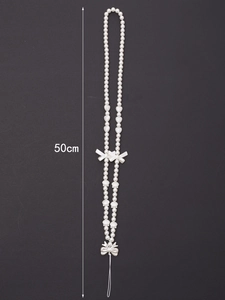 50cm beaded phone lanyard with pearls, white bows, and heart beads detail view