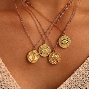 Collier Pendentif Œil Du Mal Acier Inoxydable Plaqué Or Émail Zircon Pièce Ronde Bijoux Mode Pour Femmes
