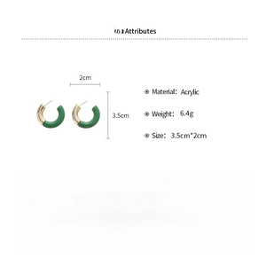 Size chart showing acrylic C-shaped earrings with 3.5cm height and 2cm width specifications