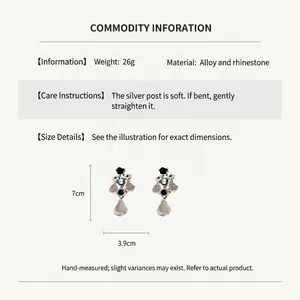 Size chart for rhinestone flower earrings showing dimensions of 7cm by 3.9cm