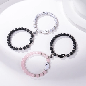 Magnetic Tai Chi Yin Yang heart-shaped coupling bracelets with natural stone beads