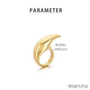 Detail van 18K vergulde roestvrijstalen ring met een breedte van 12mm en een gewicht van 21g