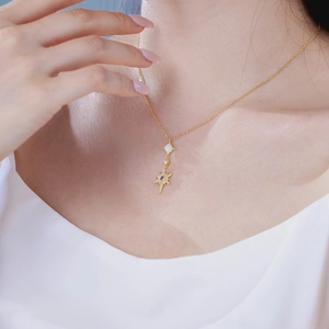 Elegant gold s925 silver star necklace with round opal and sparkling zircon pendant