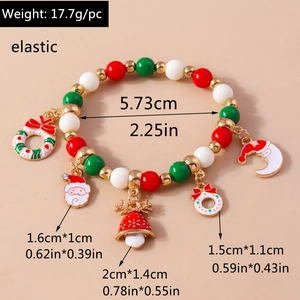 Detailed size chart for Christmas beaded bracelet with Santa and reindeer charms