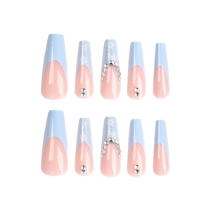 Unghie finte lunghe a ballerina blu e rosa con glitter e strass scintillanti