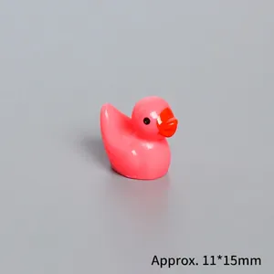 Rosa Mini-Harzente für Mikro-Landschaftsdeko, Größe ca. 11*15mm, Detailansicht