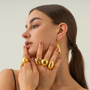 18k gold plated stainless steel jewelry set with geometric ring and triangle earrings